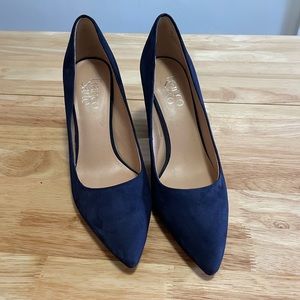 New without tags blue suede shoes